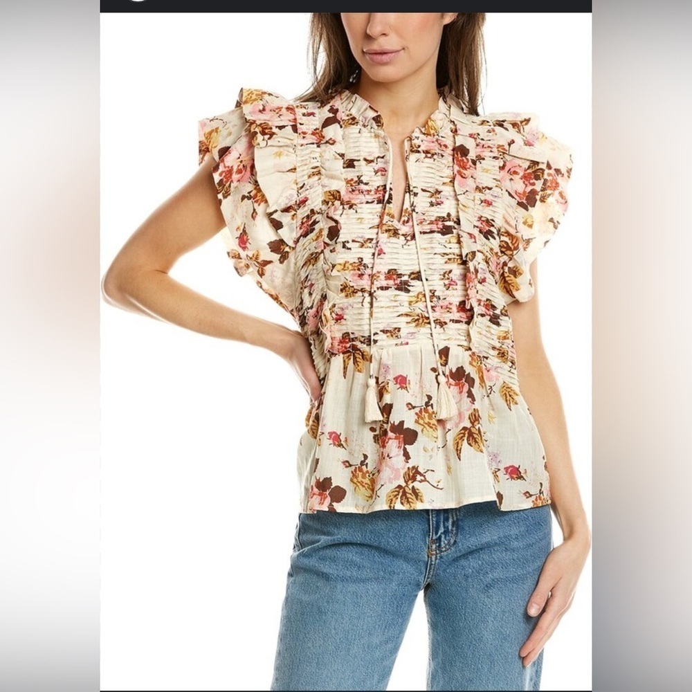 Sea Cream Floral Flutter Sleeve Esme Top size small
Never worn